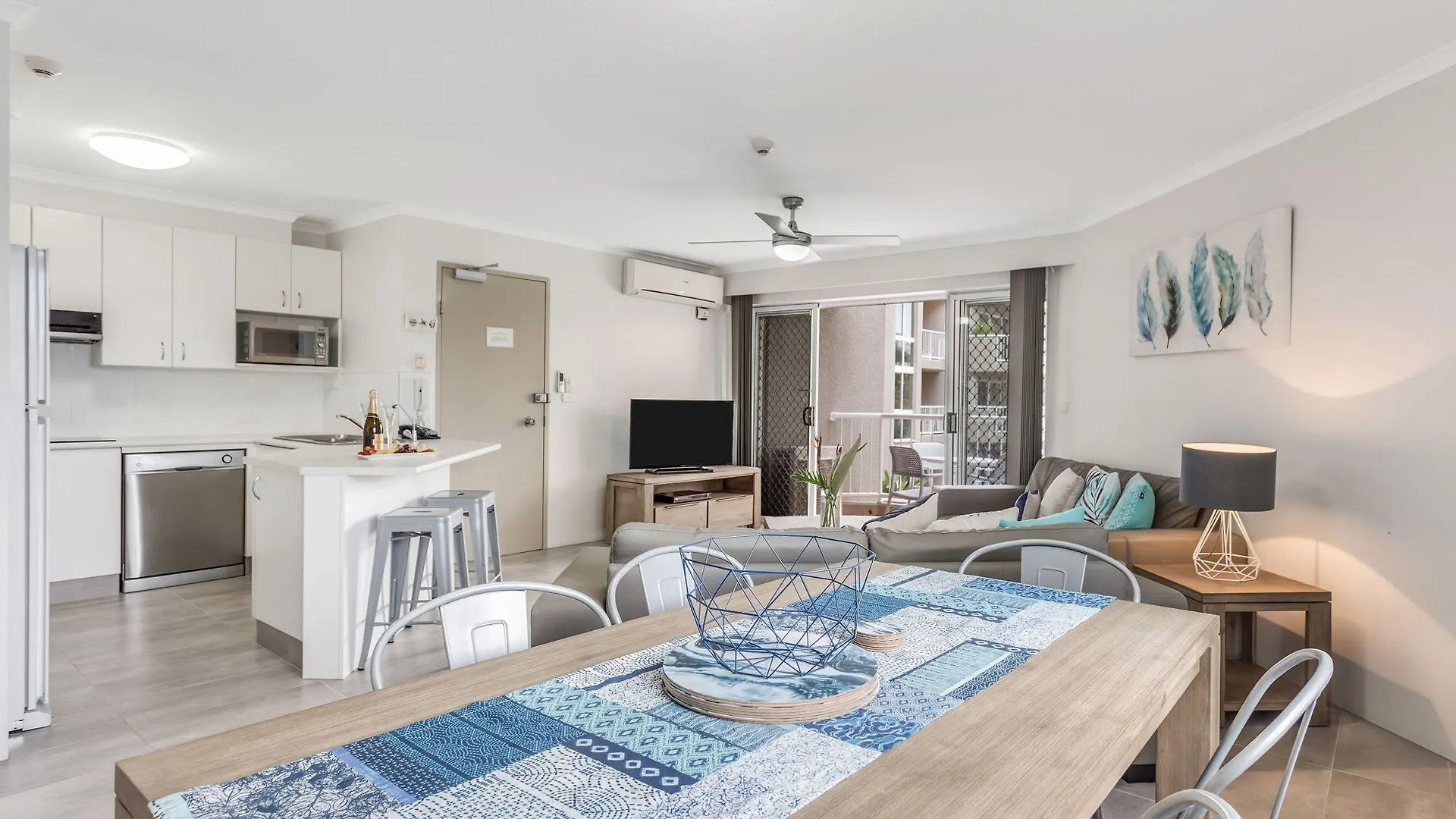 Markham Court Gold Coast 3*,